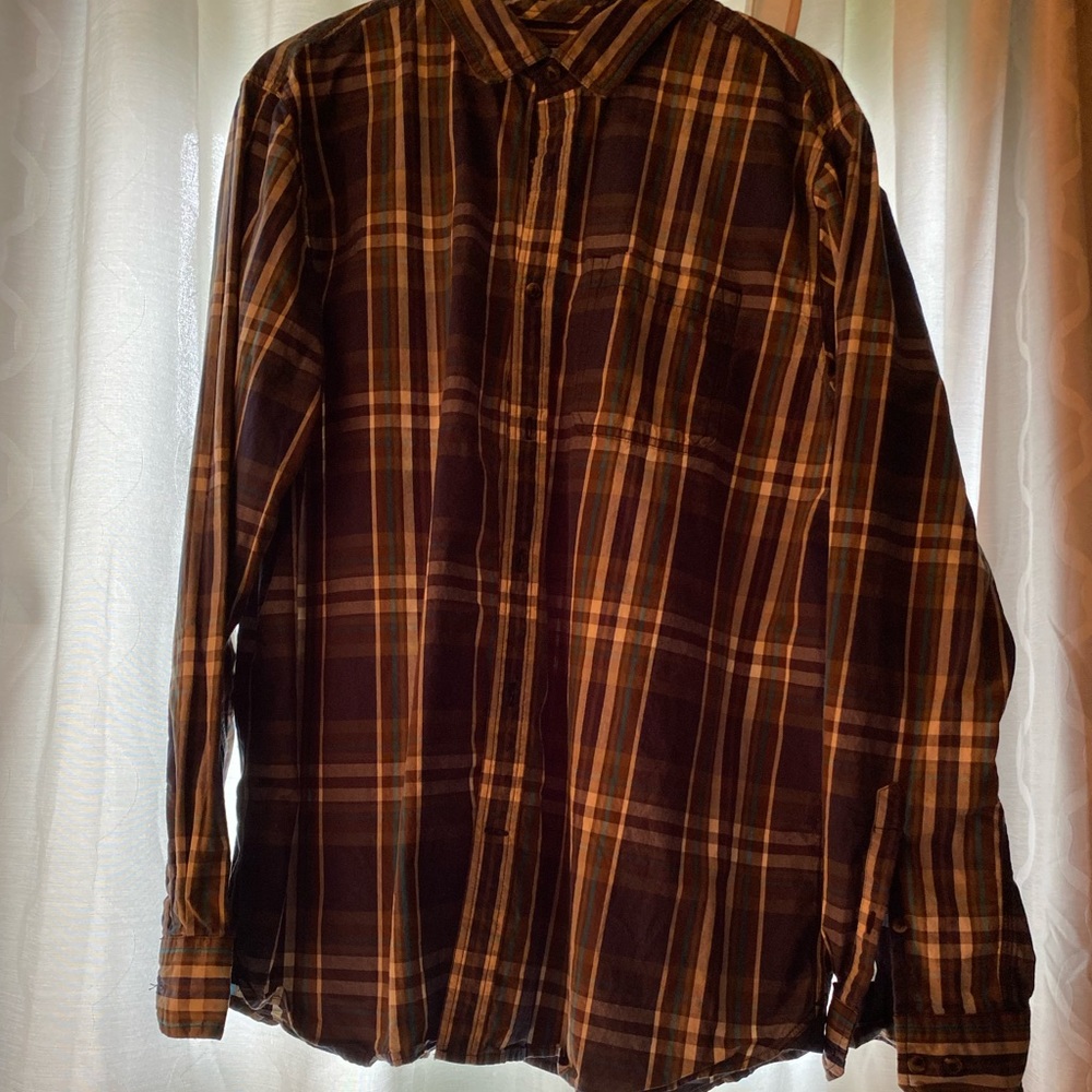 Men’s Button up flannel